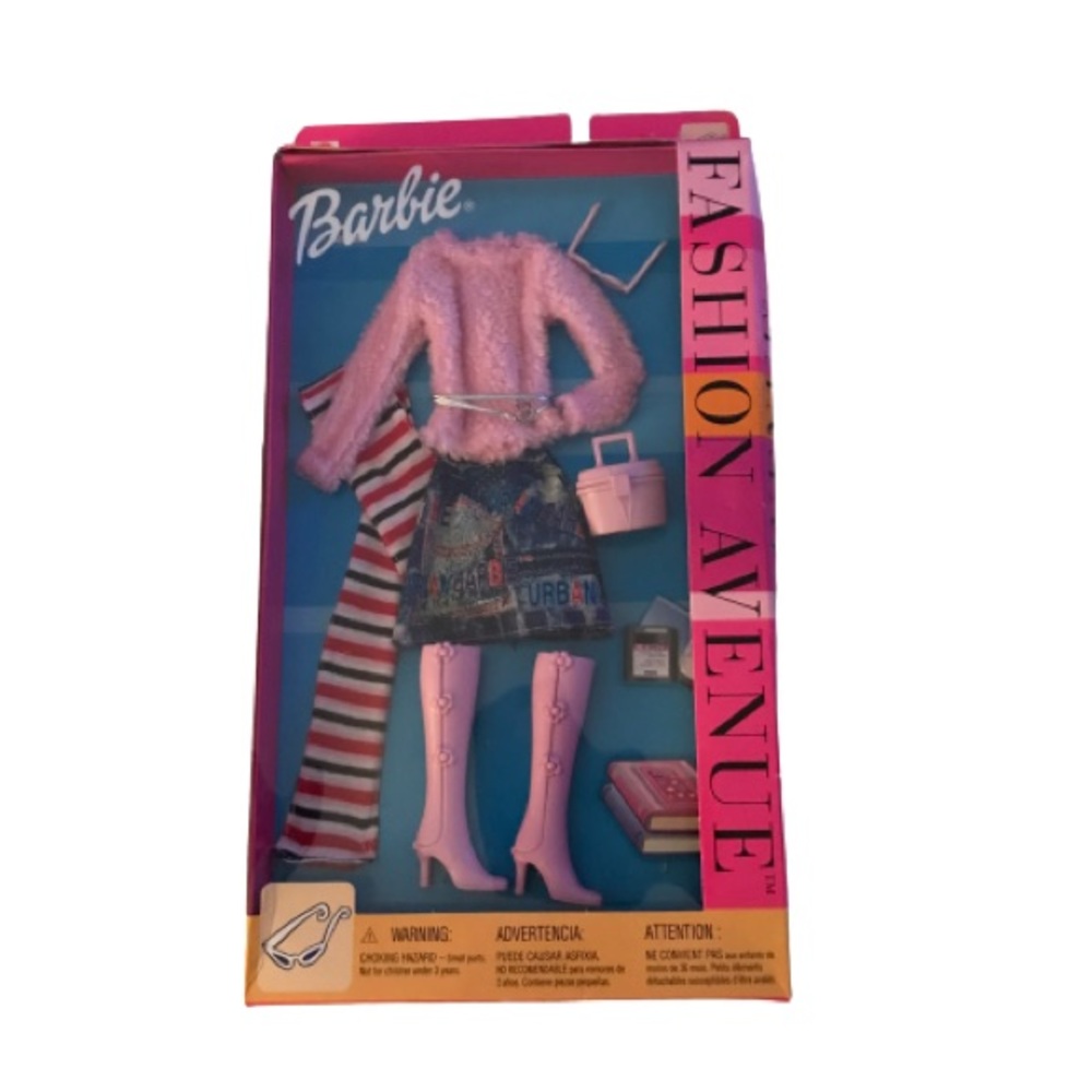 RARE Barbie Fashion Avenue Outfit, NIB!
